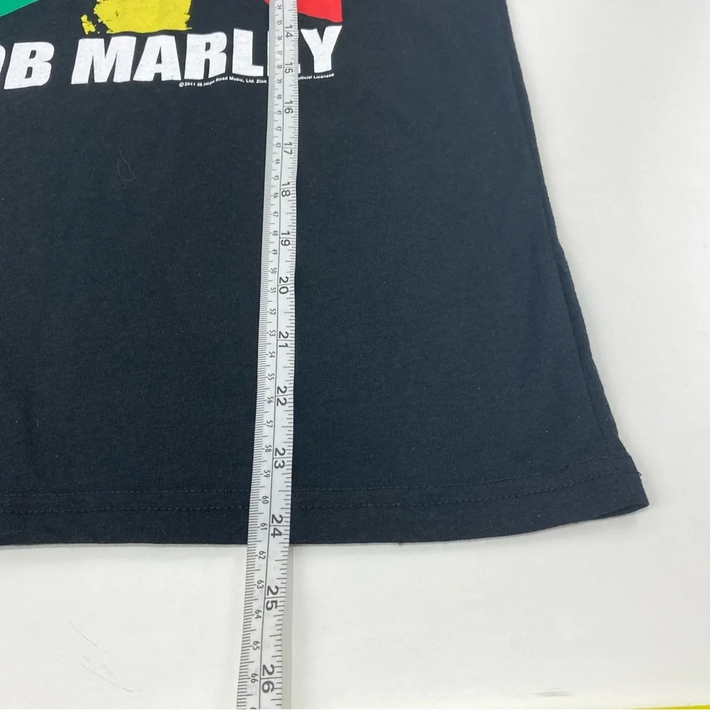 NWT Official Bob Marley One Love Rasta T-Shirt Jamaica Collection Womens S - Picture 14 of 17
